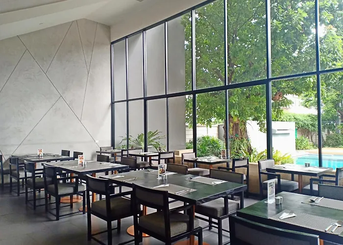 Vismaya Suvarnabhumi 3*