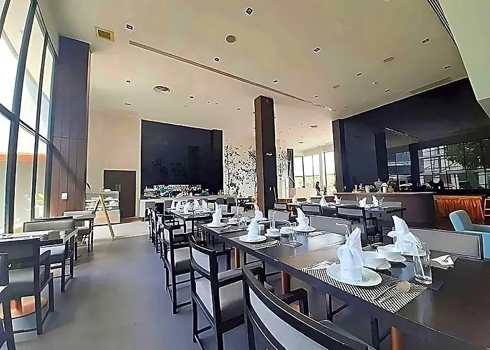 Vismaya Suvarnabhumi 3*